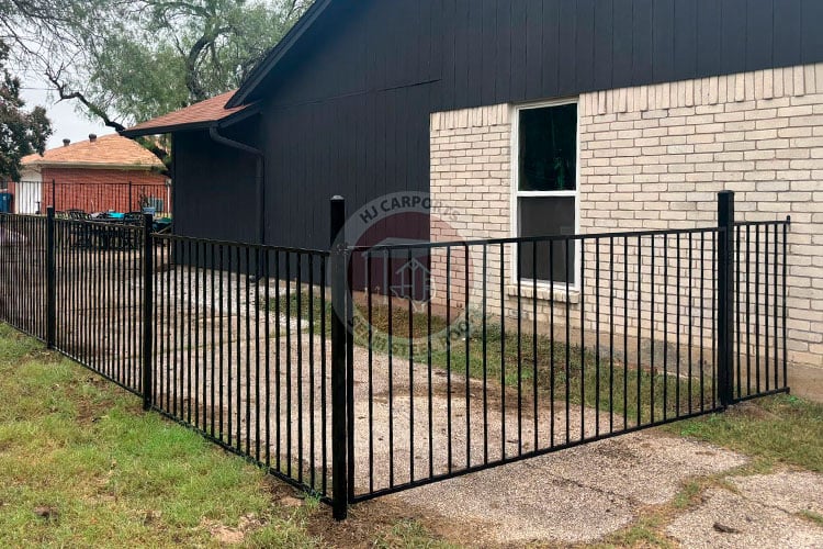 Best Fence Company in Dallas 2025
